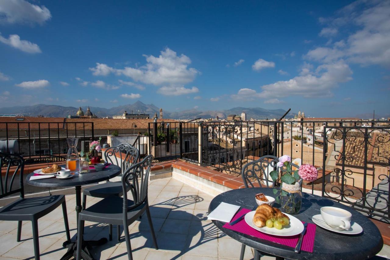 Dimora Sinibaldi Bed & Breakfast Palermo Bagian luar foto